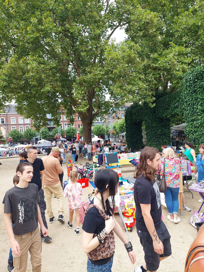 brocante pour enfants Waremme